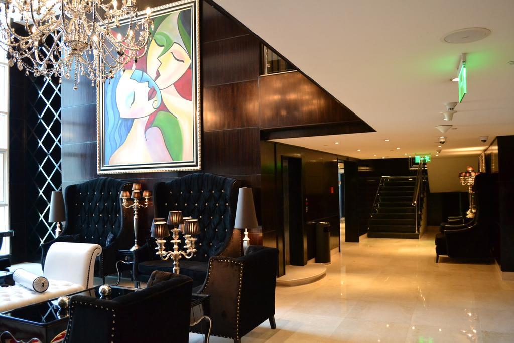 Sun City Hotel - The Gabriel Kairo Exterior foto The lobby of the hotel