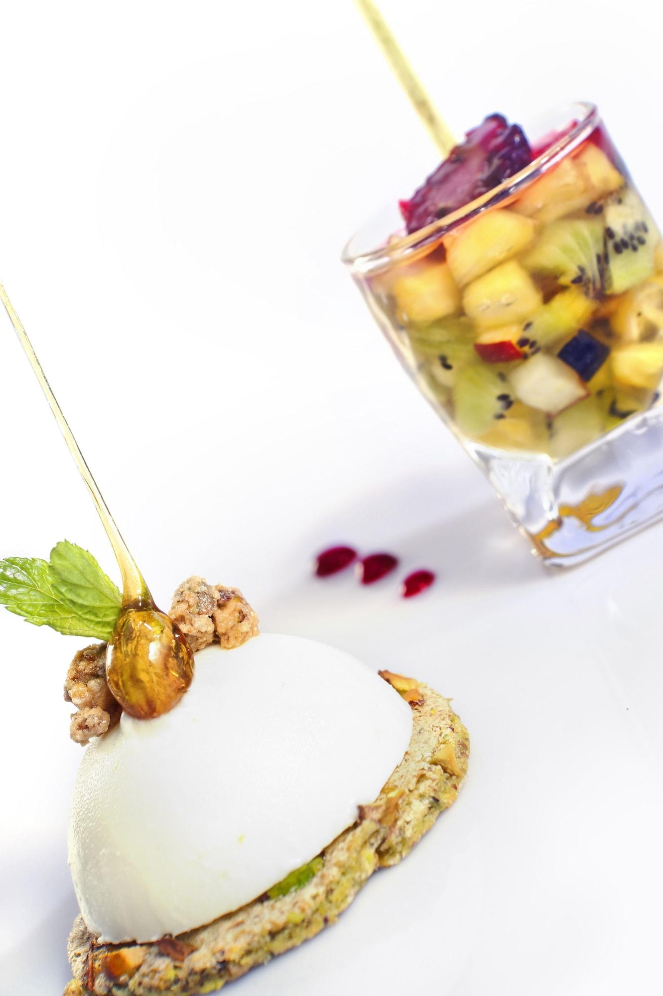 Sun City Hotel - The Gabriel Kairo Exterior foto A fruit salad